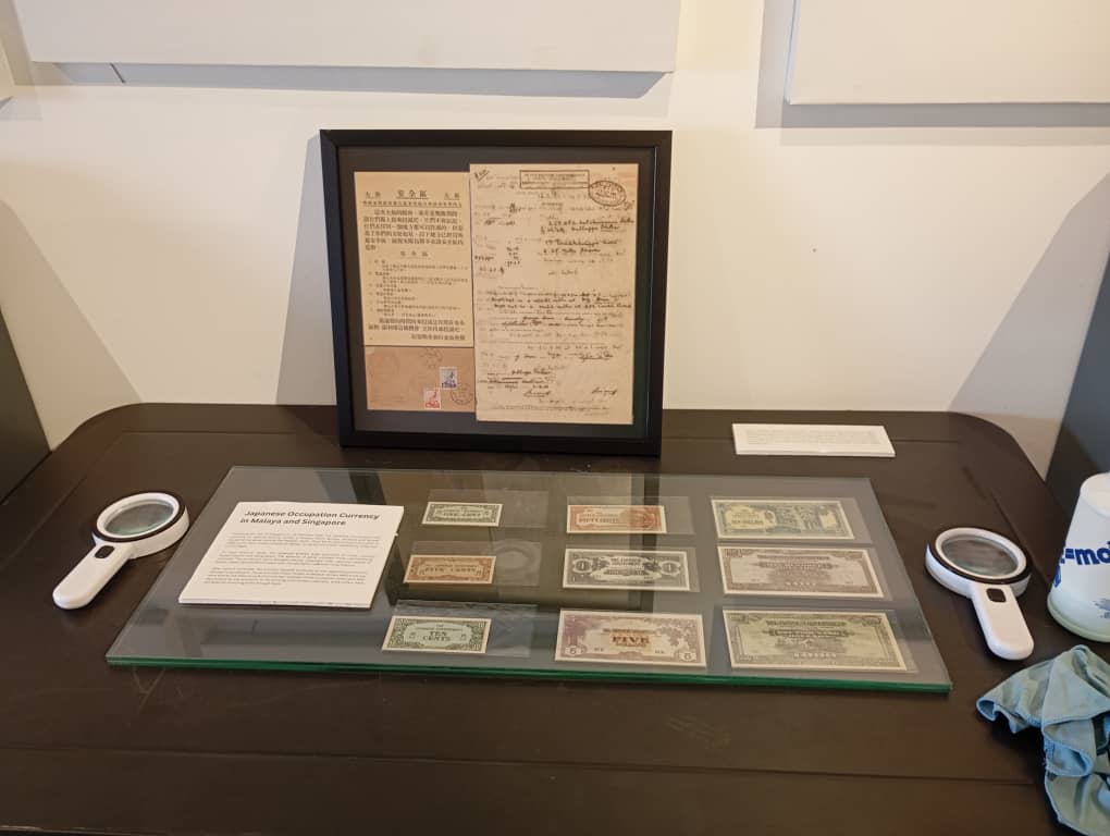 SO Museum - Showcase 3