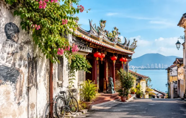 What Are the Best Cultural Attractions in Penang?