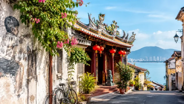 What Are the Best Cultural Attractions in Penang?